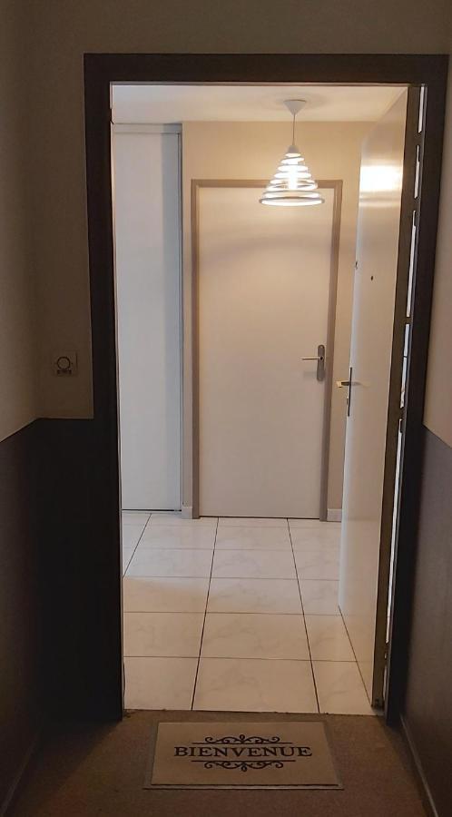 :) Grand Lumineux A Et Parking Apartment *