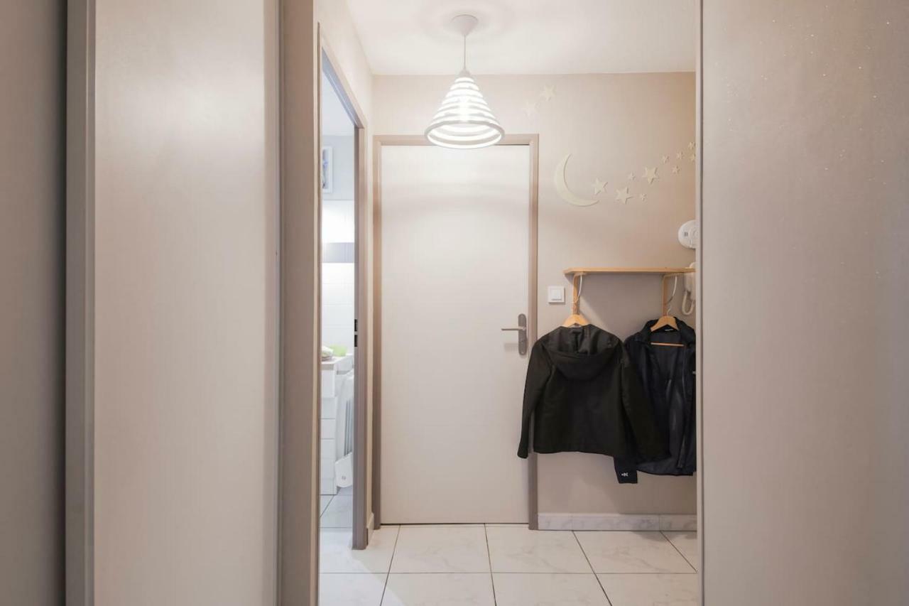 :) Grand Lumineux A Et Parking Apartment